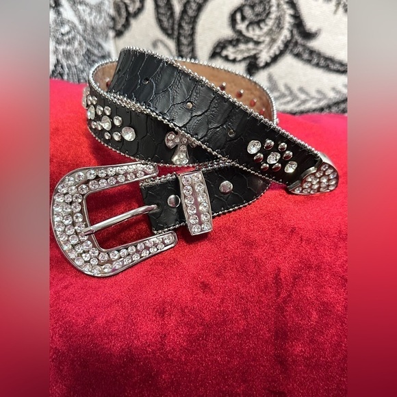 Womens belt 24-26 black rockabilly bling studs  rhinestones western cowgirl 3490 - Picture 15 of 15